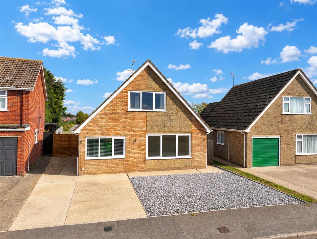 Main image of property: Laxton Gardens, Pinchbeck, Spalding