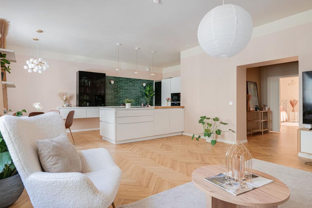 Main image of property: Etelä-Suomi, Helsinki