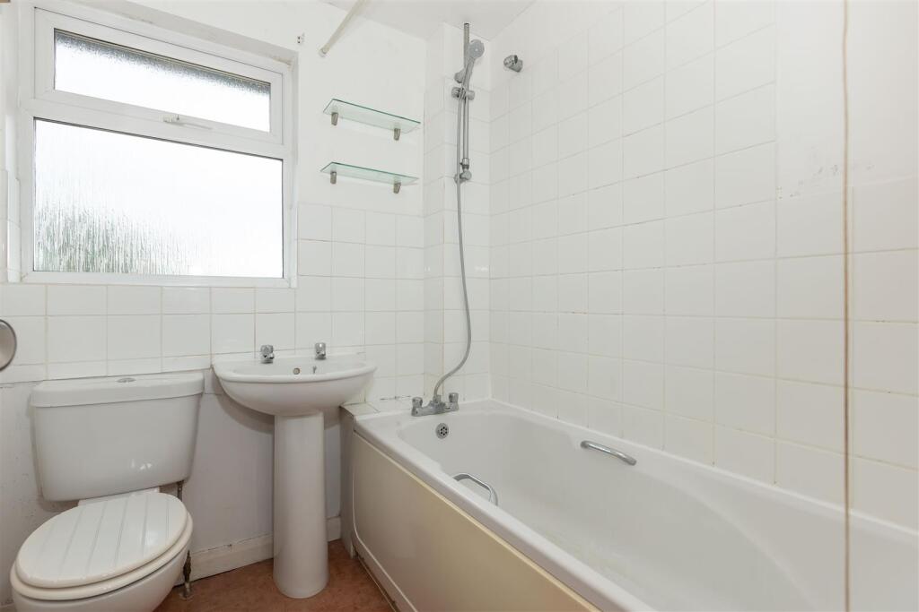 House in Brighton - View 4