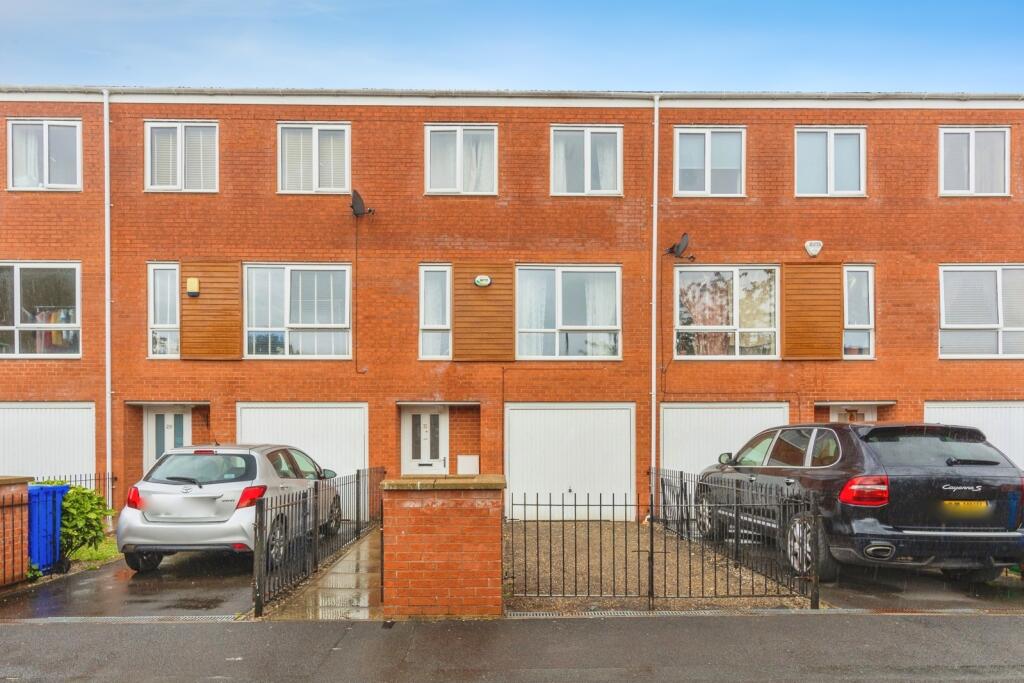 4-bed terraced on Guide Post Road, Manchester, Greater Manchester, M13, £350,000