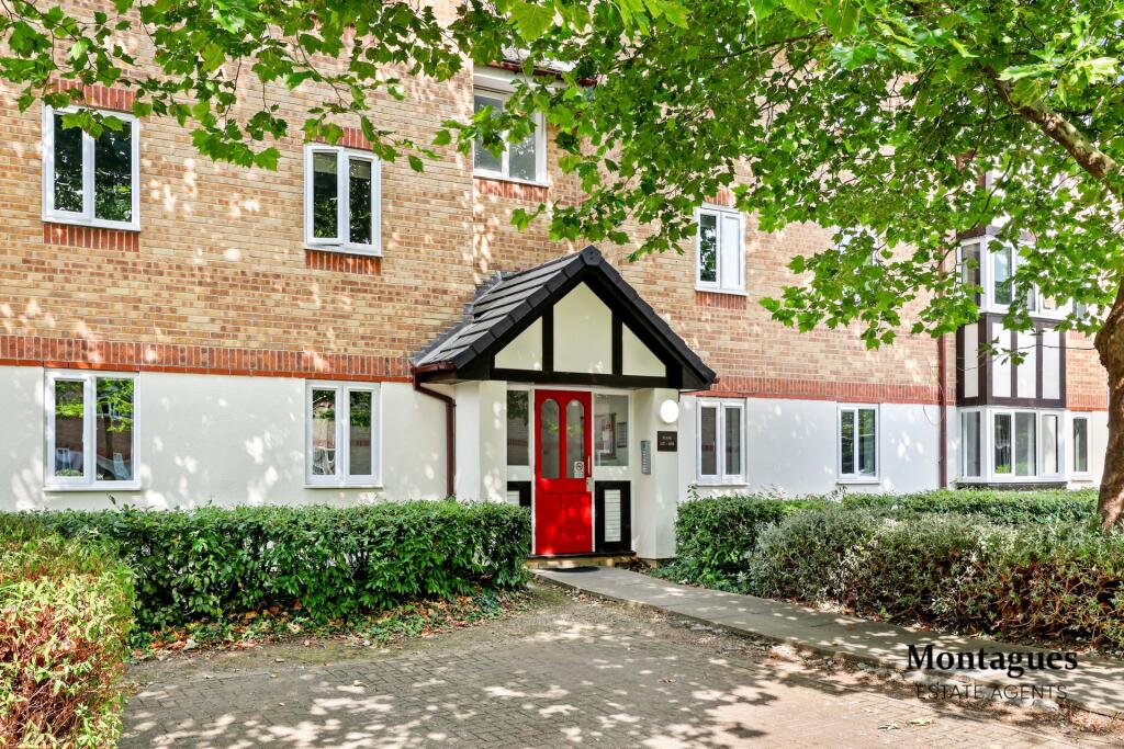 Main image of property: Woodland Grove, Epping, CM16