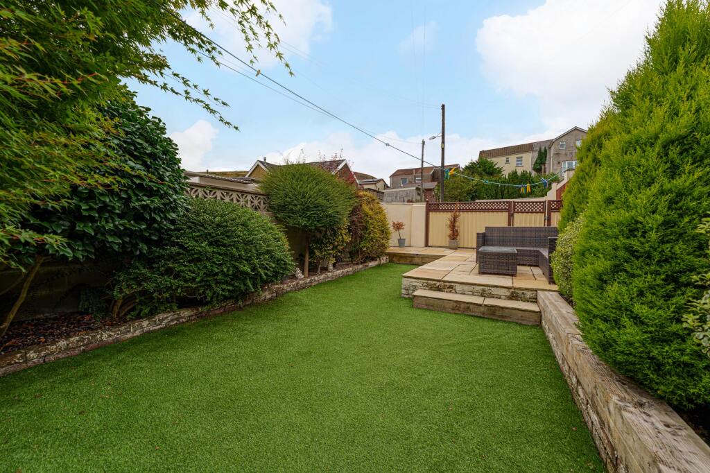 House in Cardiff - View 4