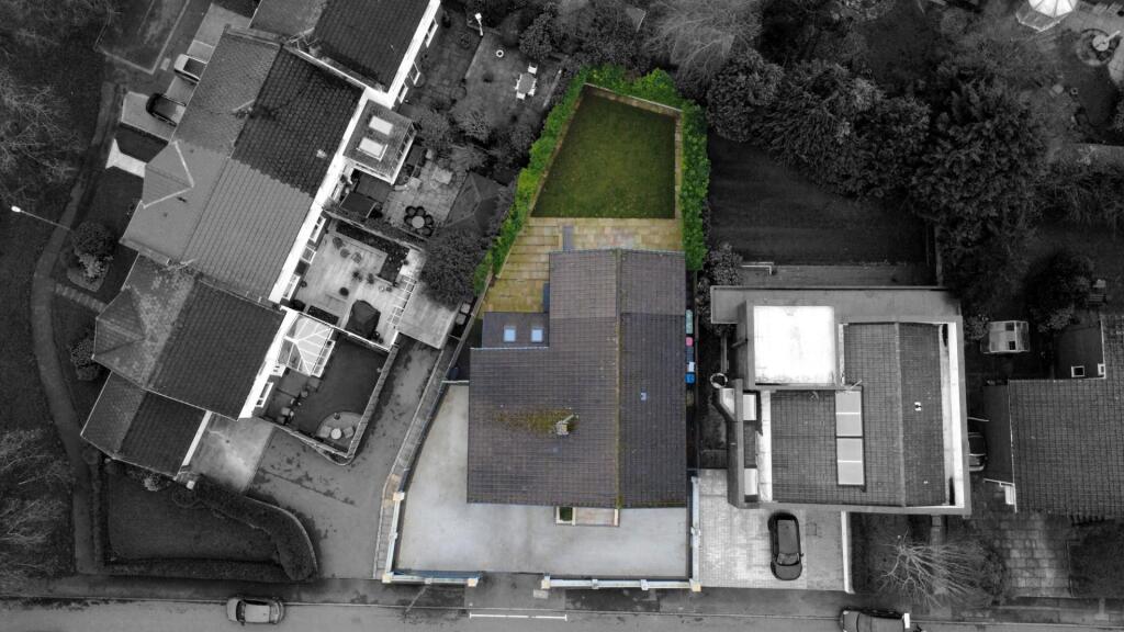 Woodstock Drive, Worsley, Manchester, M28 2NP photo 2