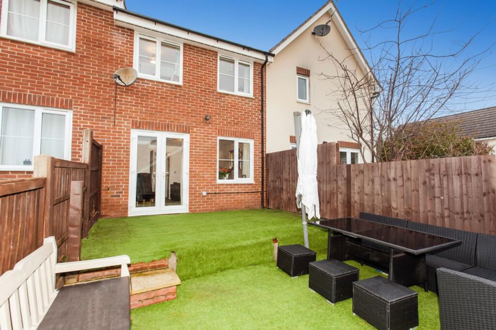 Horse Chestnut Close, Chesterfield, S40 photo 4