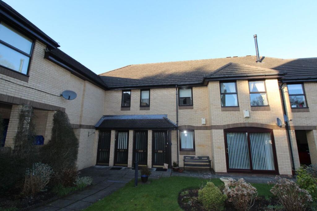 Main image of property: Dinglebank Close, Lymm