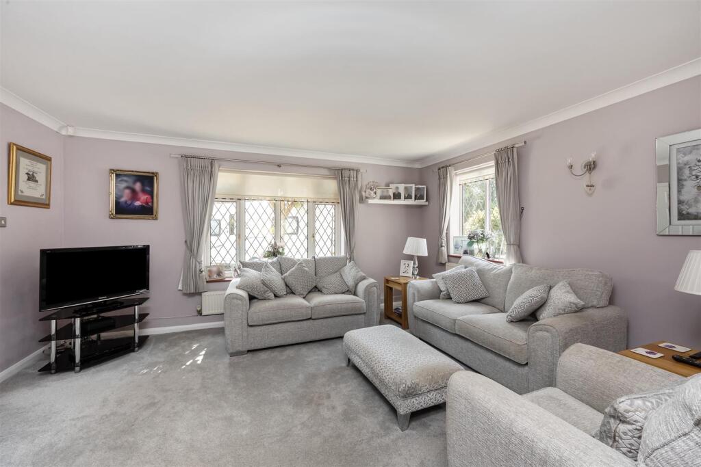 House in Worthing, Goring-by-Sea - View 3