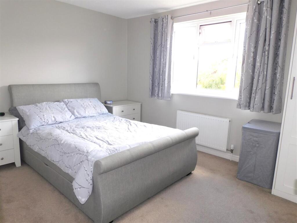 Celandine Close, Seaton photo 4