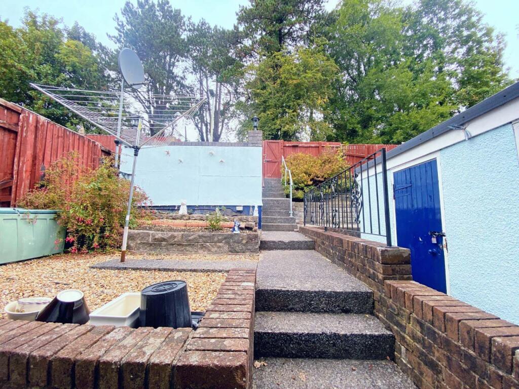 House in Cardiff - View 2