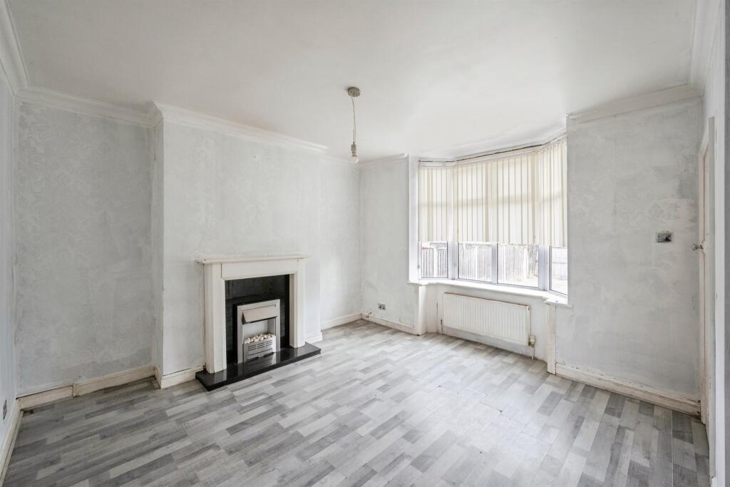 House in Doncaster, North Lincolnshire - View 5