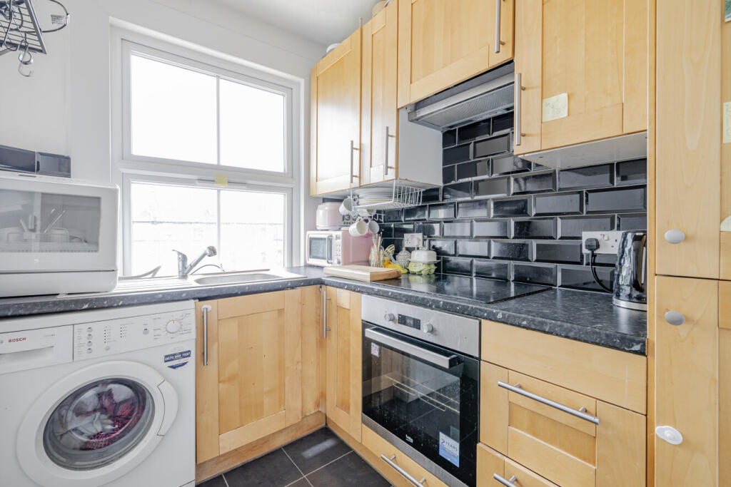 Apartment in London - View 4