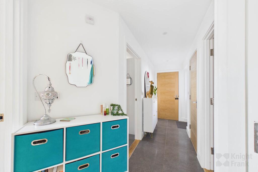 Apartment in St Clement - View 3