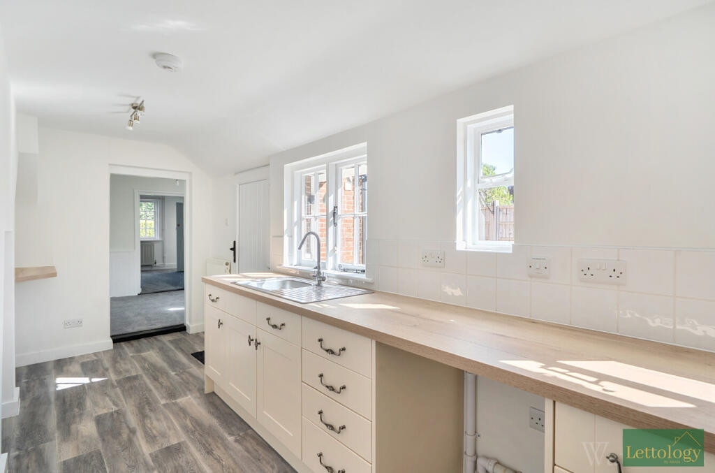 House in Tonbridge - View 3