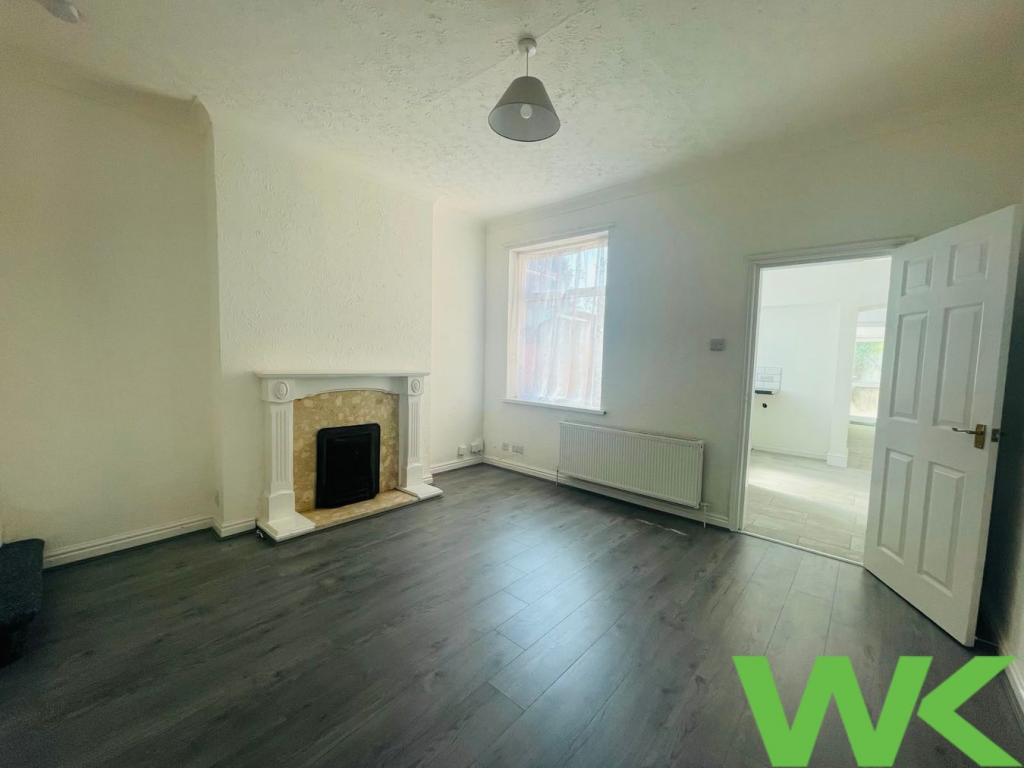 House in Sandwell, West Midlands - View 3