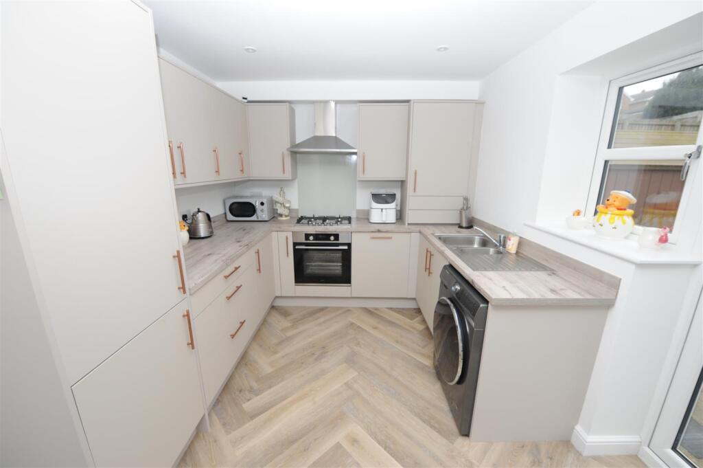 Additional image 9 of Hutton Hall Drive, Eccleshill, Bradford