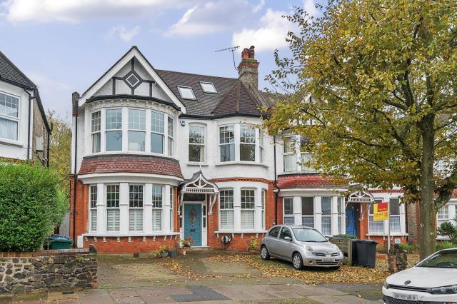 7-bed semi-detached on Victoria Avenue, London, £1,950,000