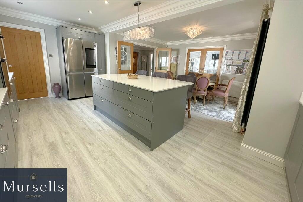 Branksome Hill Road, Bournemouth, BH4 photo 4