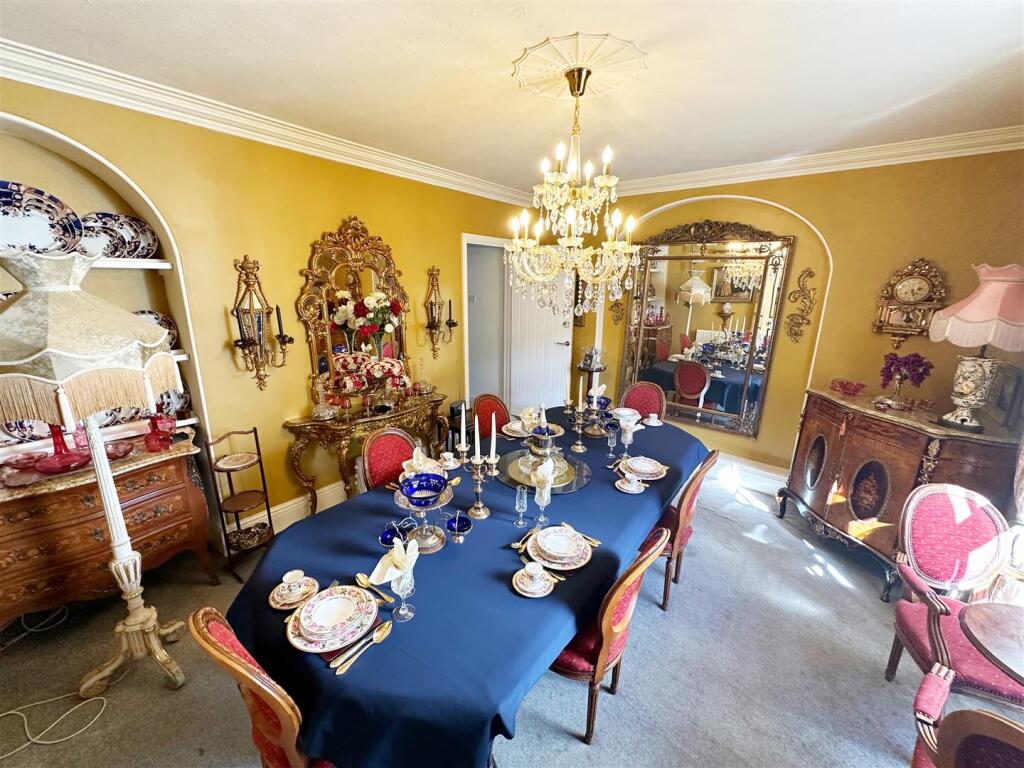 House in Brixham, Parkham Hill - More