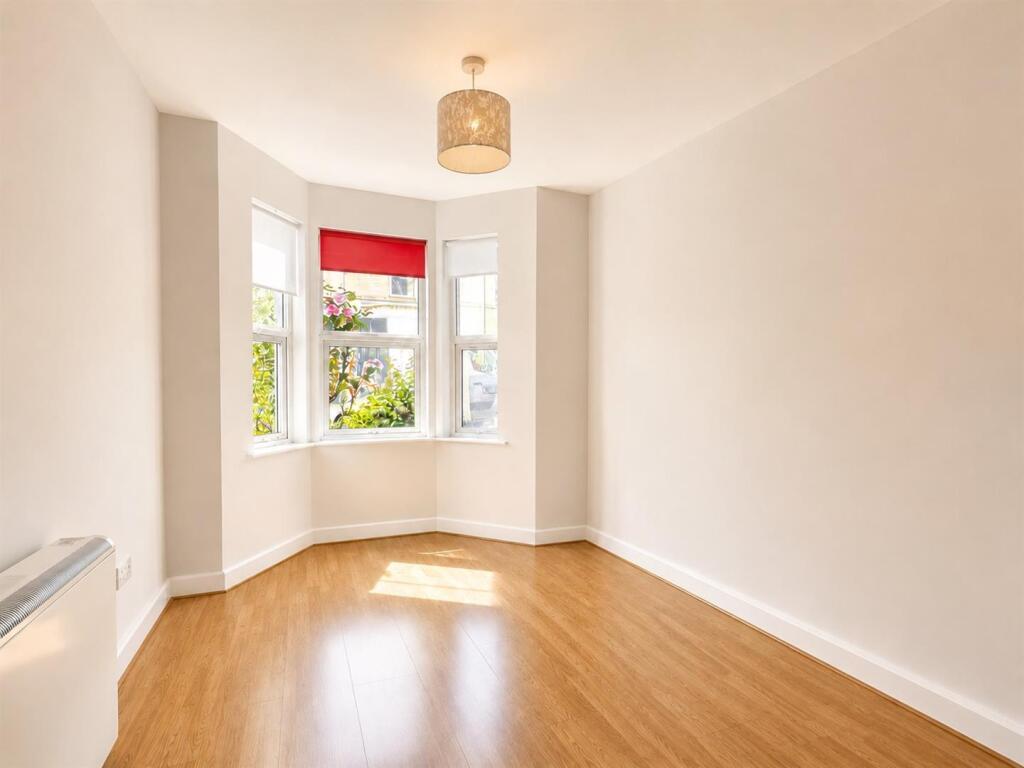 Coronation Road, Bath - View 2