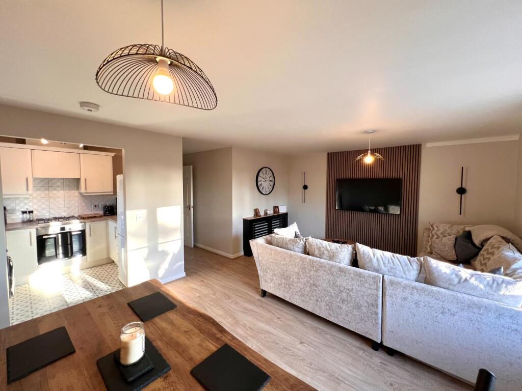 Apartment in Duston, St Crispin's, Upton - View 5