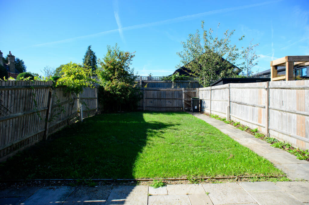 House in Tonbridge - View 3