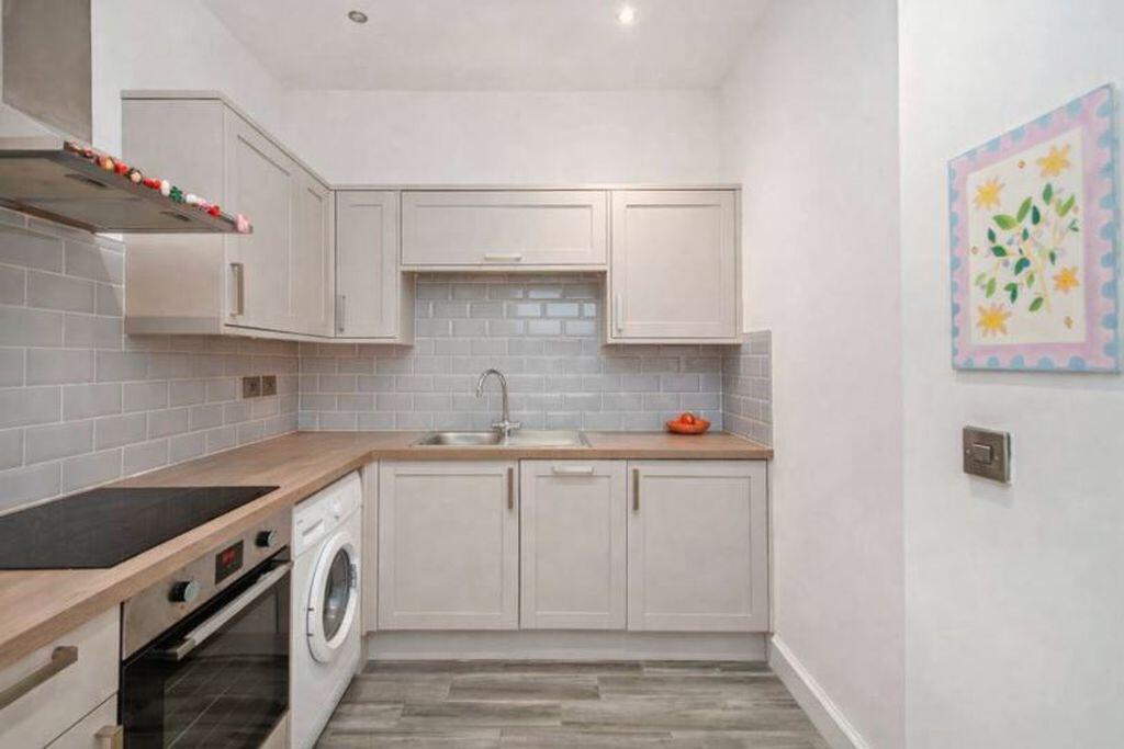 Additional image 4 of Cavendish Court,  Drighlington, BD11