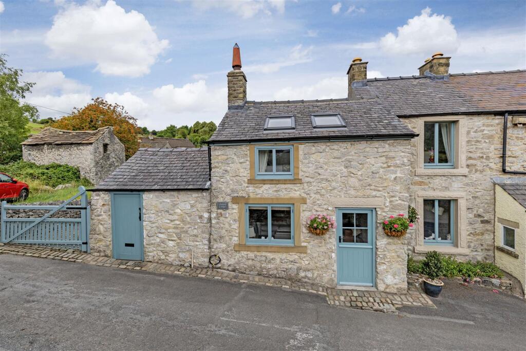 Main image of property: Hill Head, Bradwell, Hope Valley