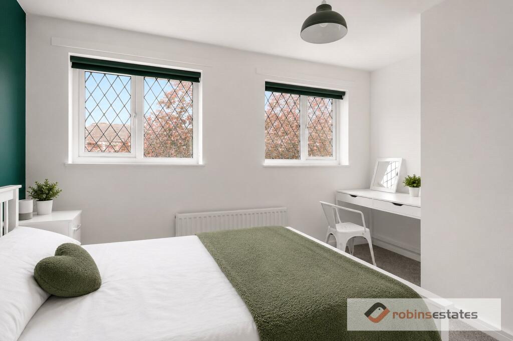 House in Nottingham, Lenton - View 2