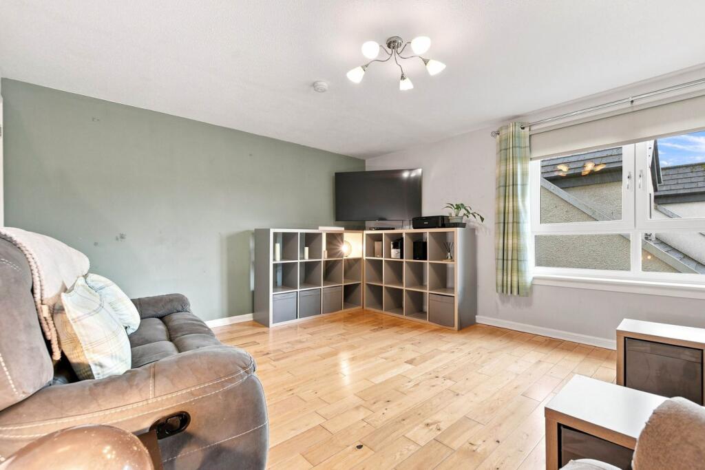 Apartment in Kilmarnock, North Ayrshire - View 5