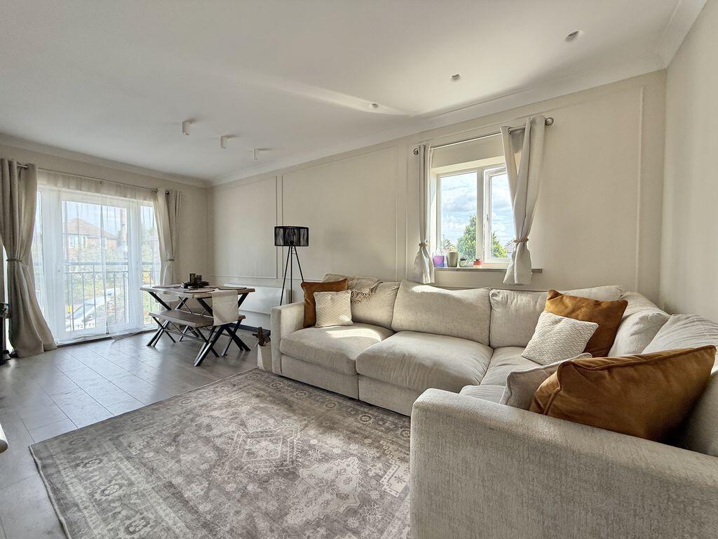 Apartment in Birmingham, West Midlands - More