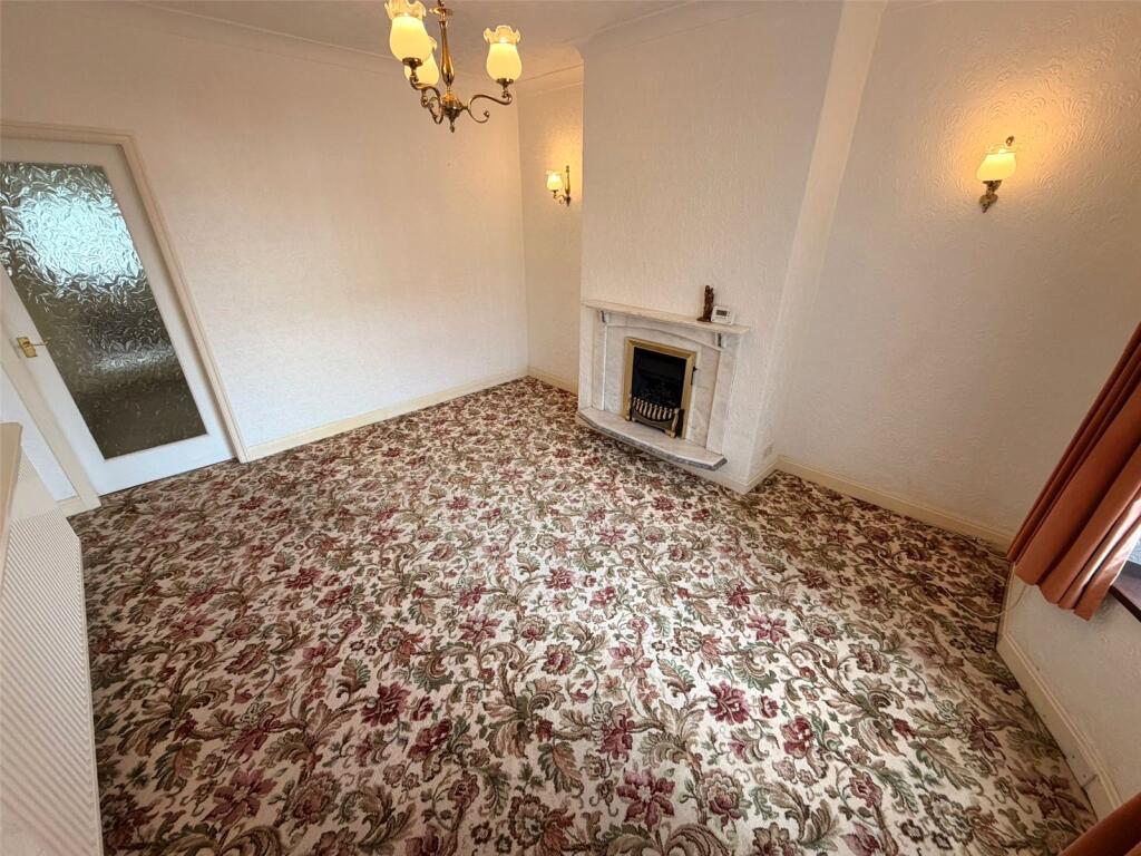 Central Drive, Westhoughton, Bolton, Greater Manchester, BL5 - Widok 2