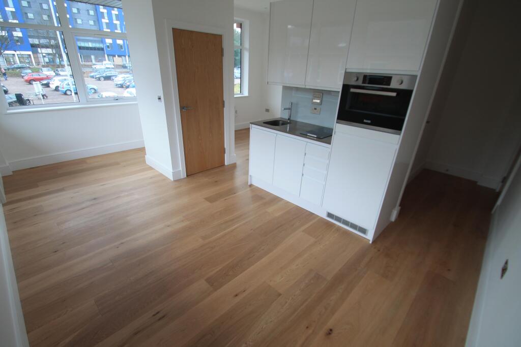 Main image of property: The Landmark, LU1