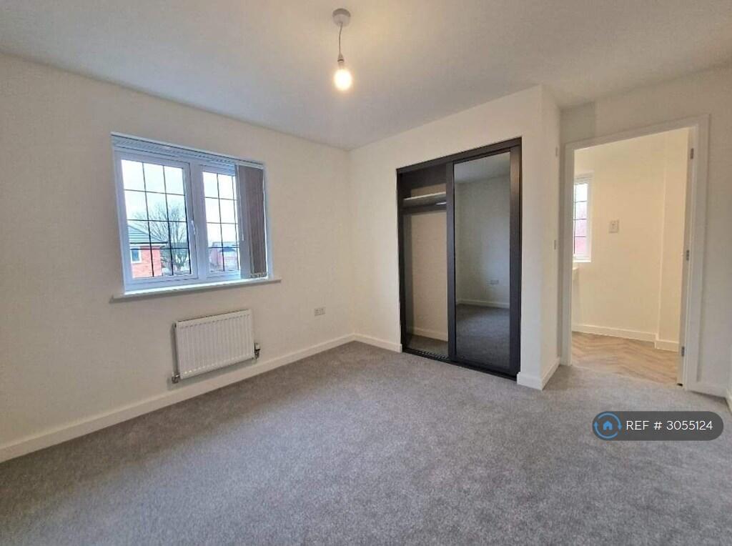 House in Stockport - View 5