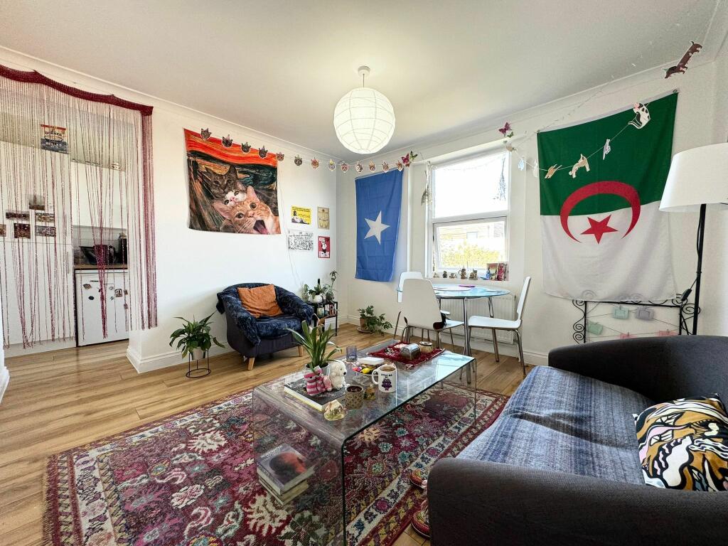 Main image of property: New Cross Road, SE14
