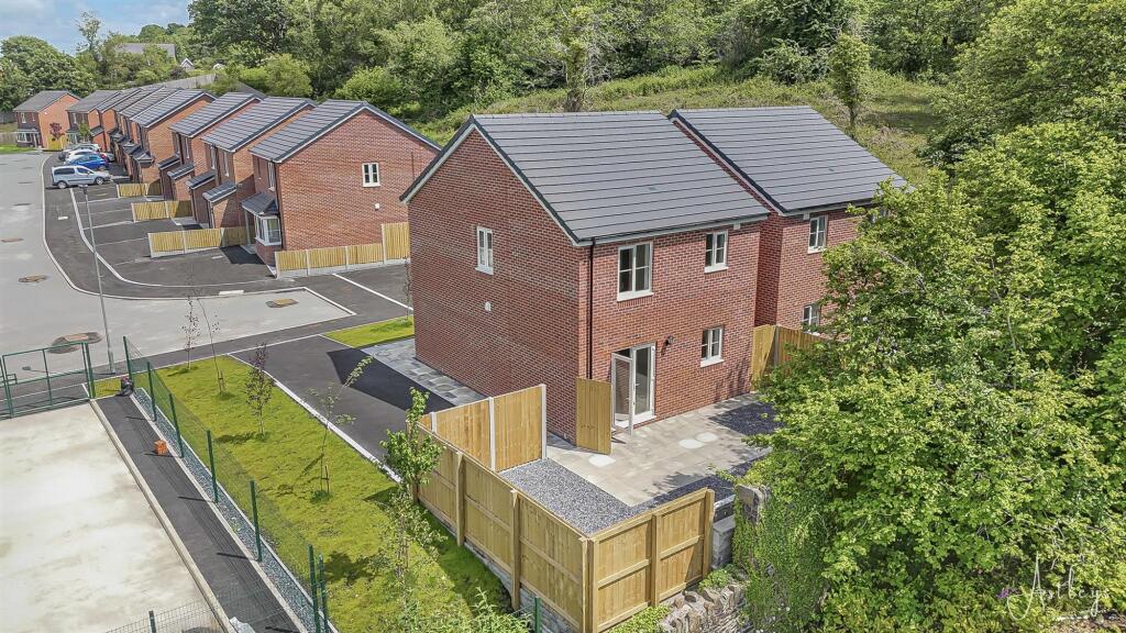 House in Swansea - View 2