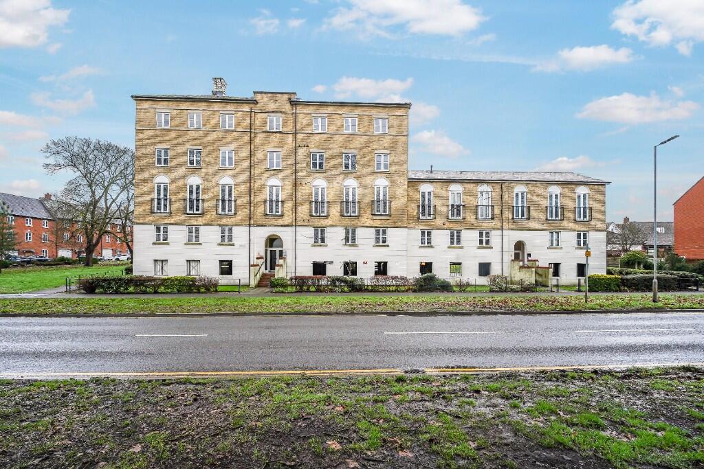 Main image of property: Circular Road South, Colchester, Essex, CO2