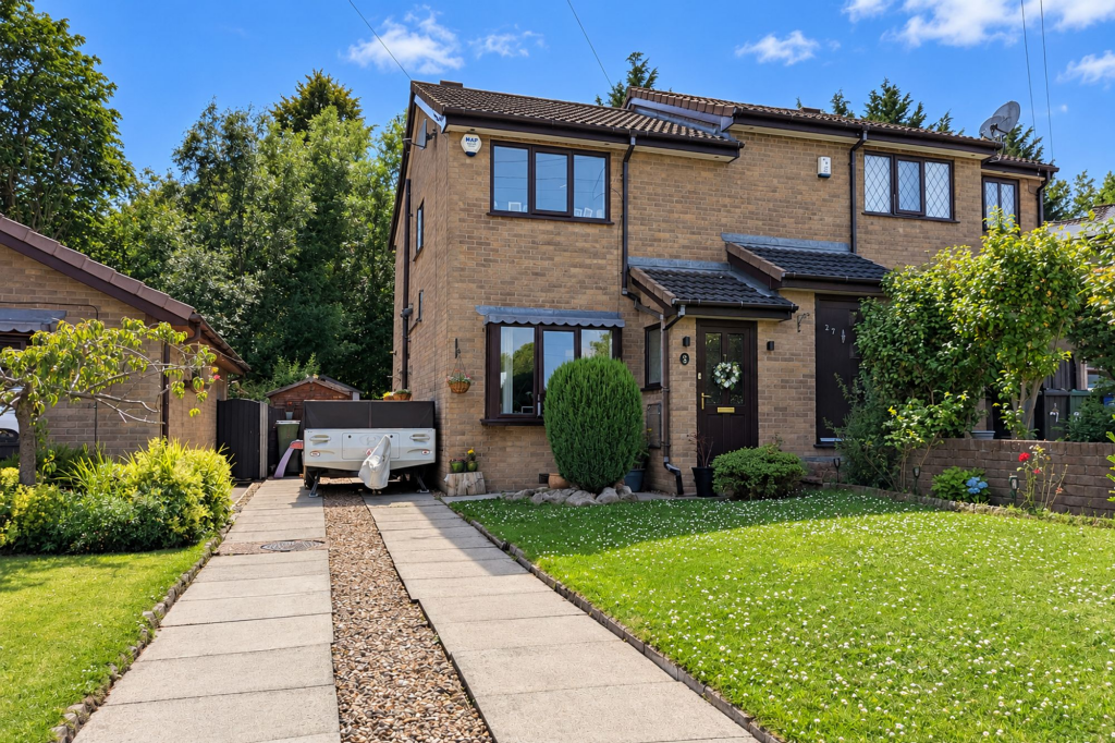 Main image of property: Holly Bank, Hollingworth, SK14
