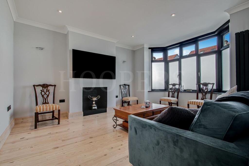 House in London - View 3