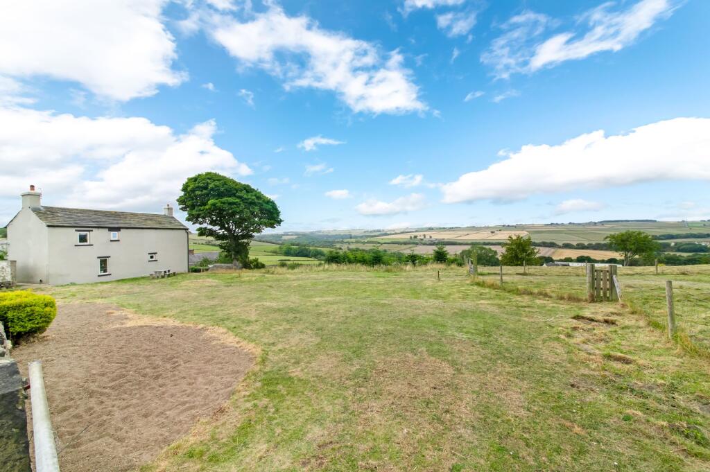 Copster, Copster Lane, Oxspring photo 3