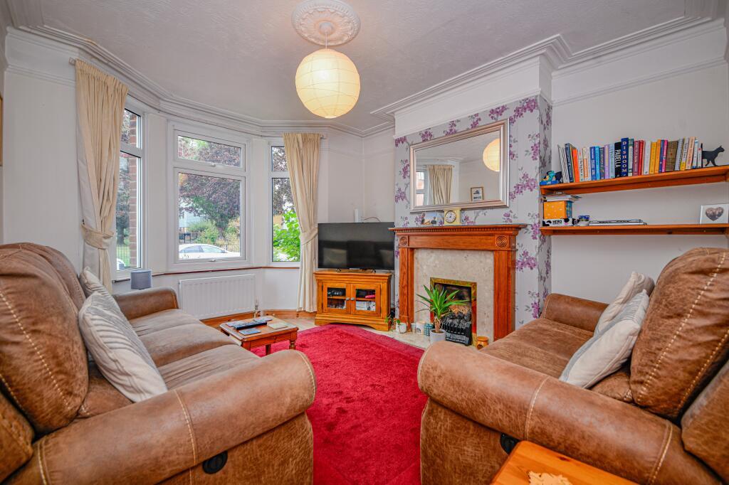 House in Southampton - View 2