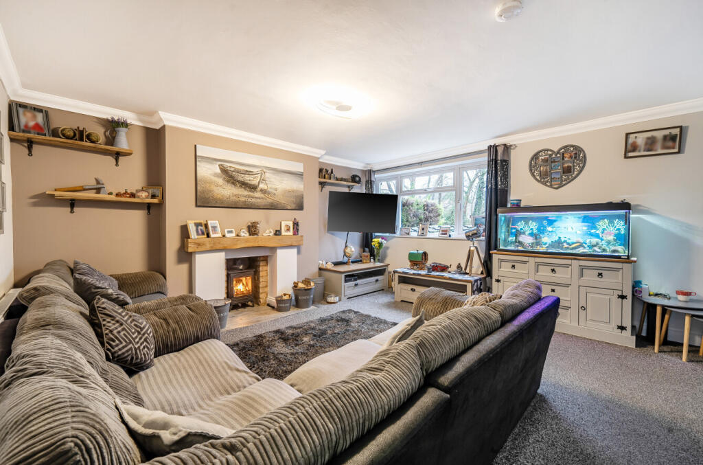 House in Guildford - View 3