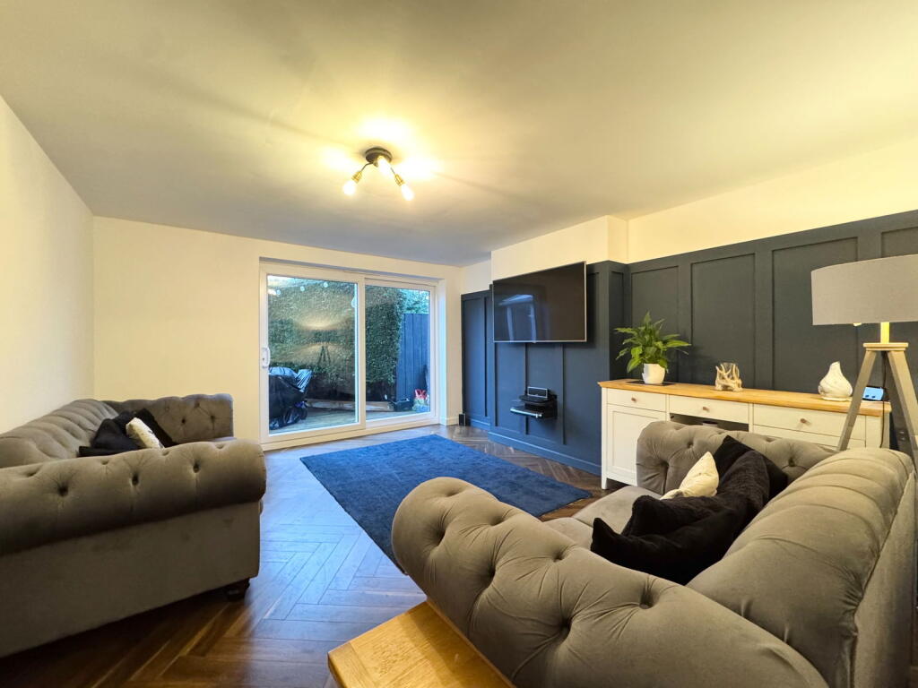Maple Place, Chapeltown, Sheffield, S35 1QW photo 2