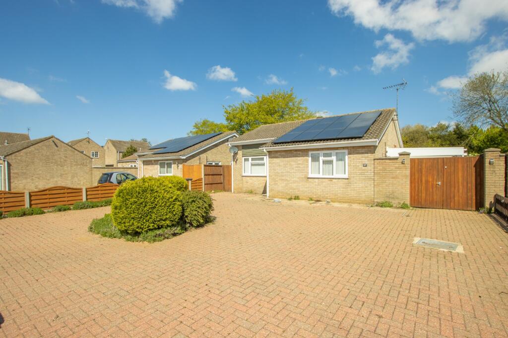 Main image of property: Rolfe Crescent, Heacham