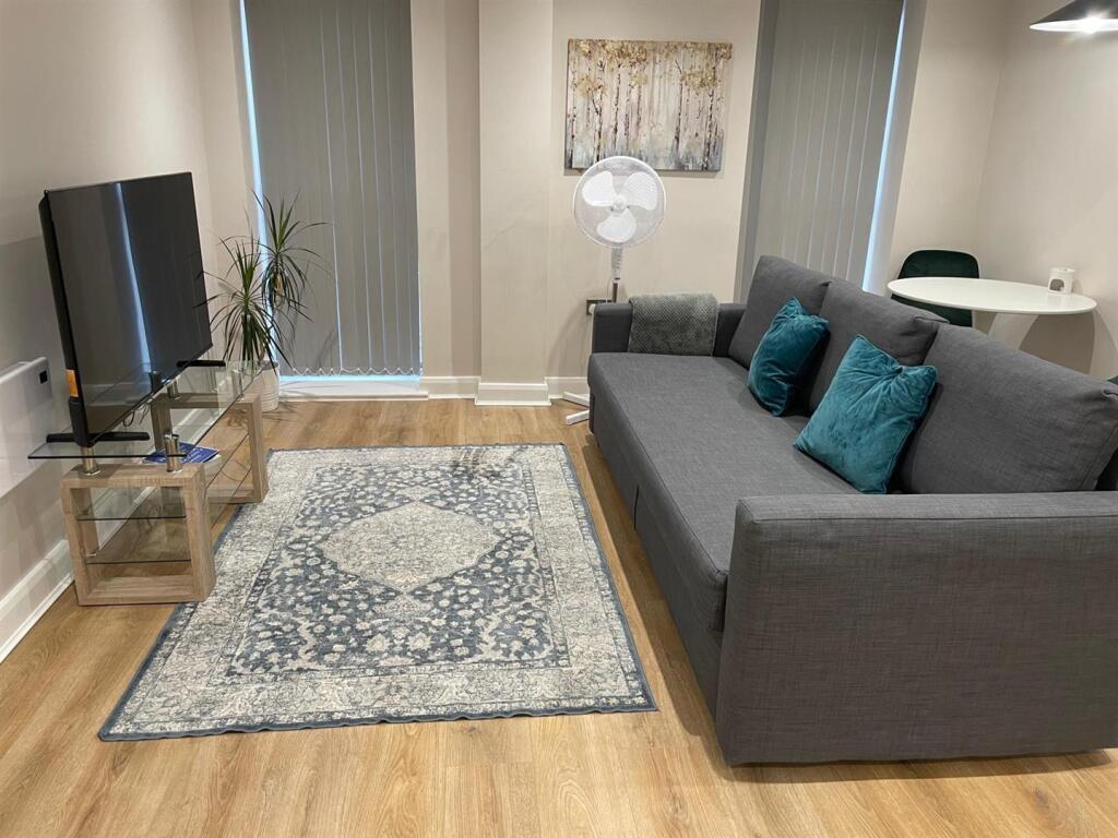 Main image of property: Mattock Ln W5