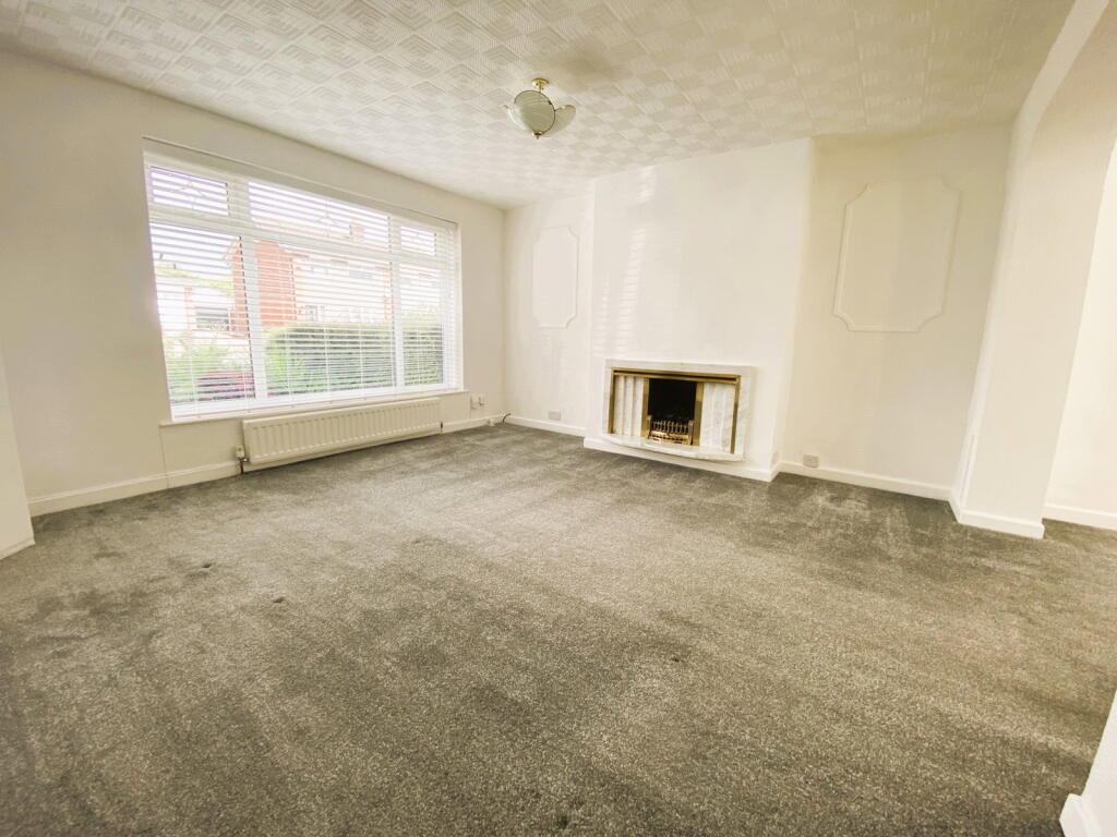 House in Oldham, Greater Manchester - View 2