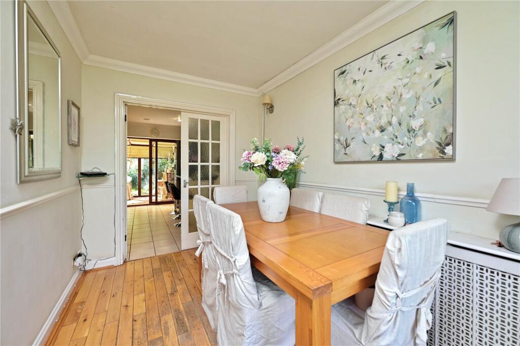 House in Surrey Heath, Surrey - View 4