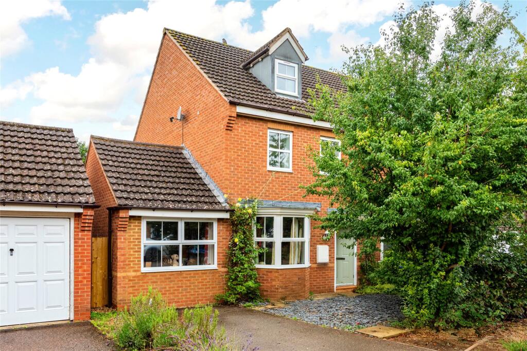 Main image of property: Rustics Close, Calvert, Buckingham, Buckinghamshire, MK18