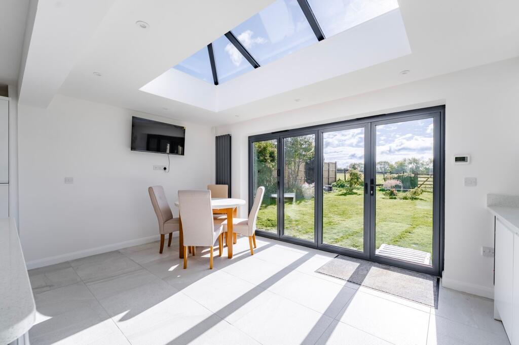 House in Ipswich - View 5