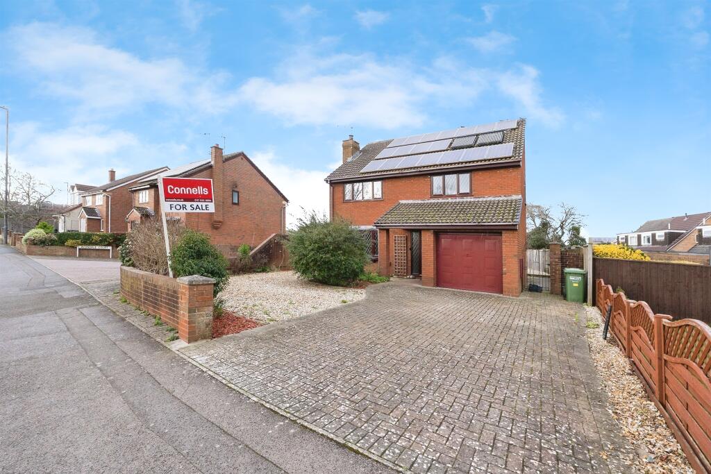 Long Beach Road, Longwell Green, Bristol photo 2