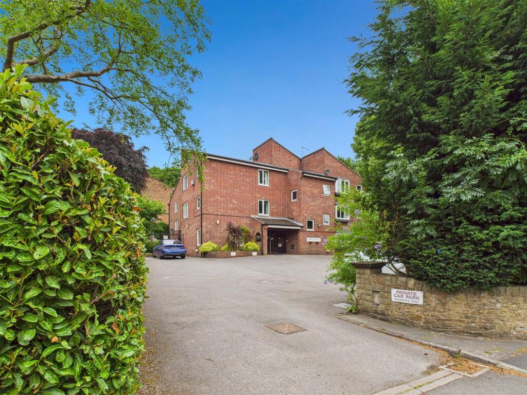 Main image of property: Kingfield Road, Sheffield