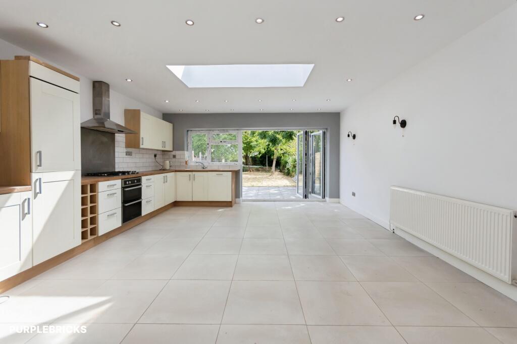 House in Birmingham, Acocks Green - More